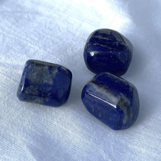 LAPISLAZULI Trommelstein