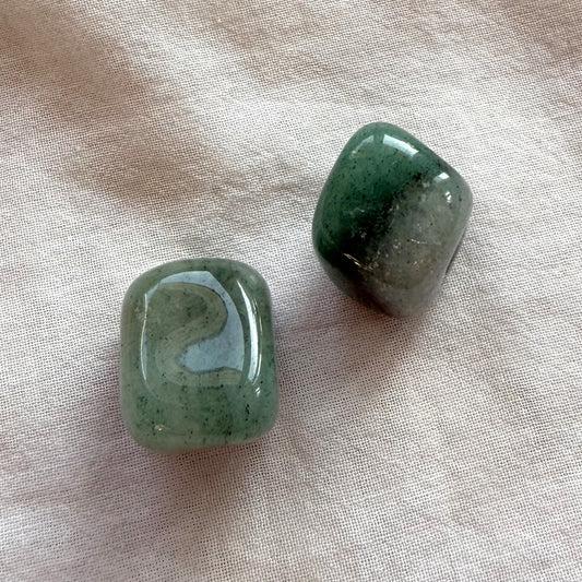 GRÜNER AVENTURIN Trommelstein