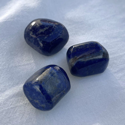 LAPISLAZULI Trommelstein