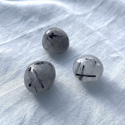 TURMALINQUARZ Trommelstein