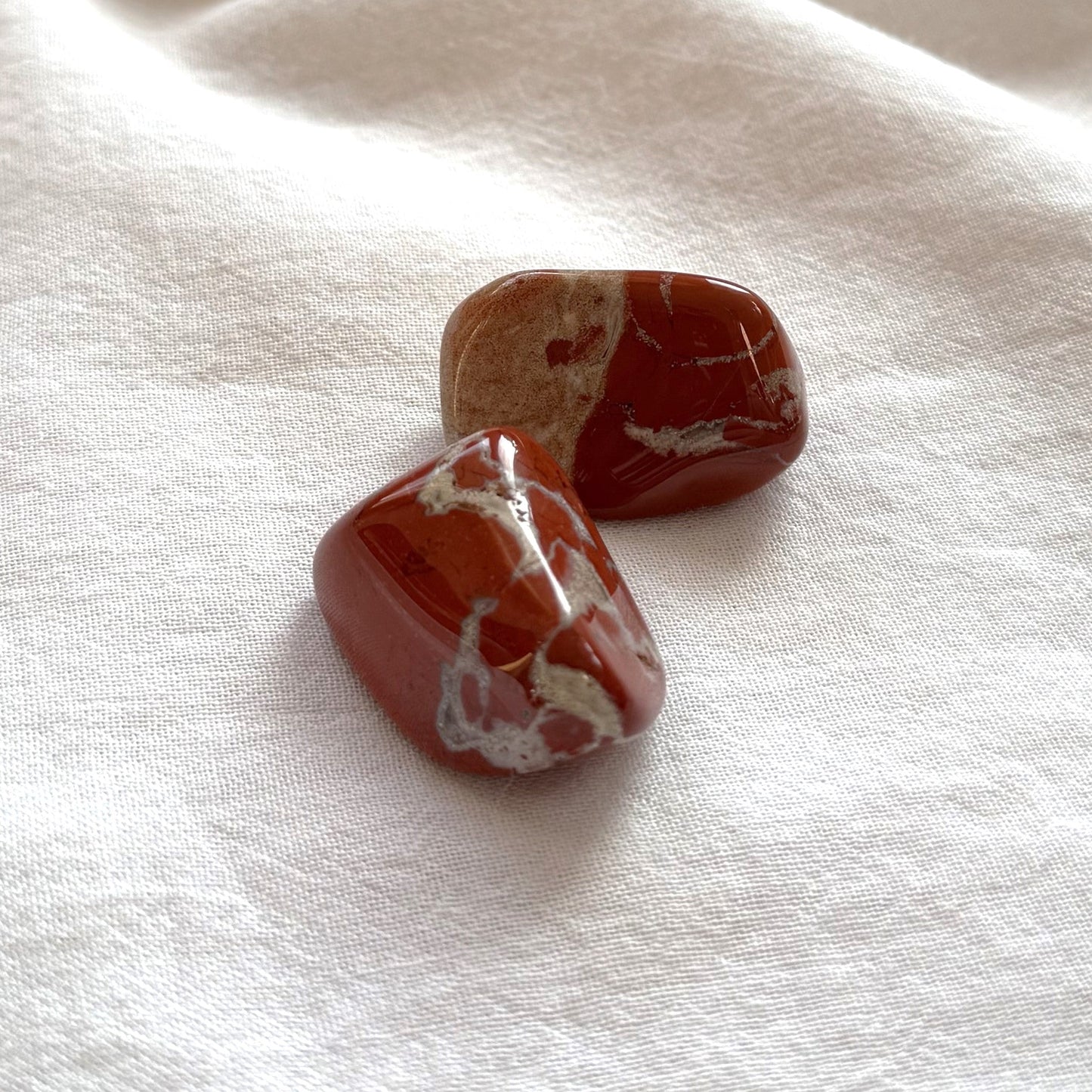 ROTER JASPIS Trommelstein