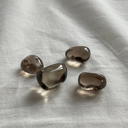 RAUCHQUARZ Trommelstein