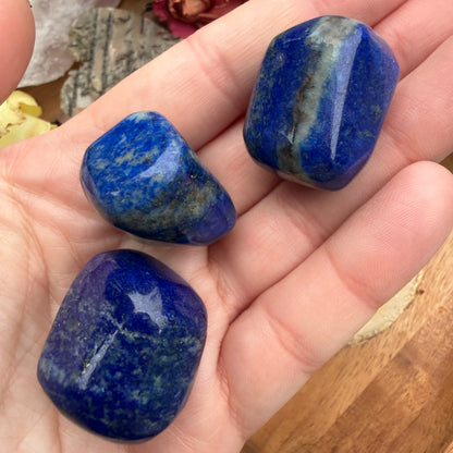 LAPISLAZULI Trommelstein