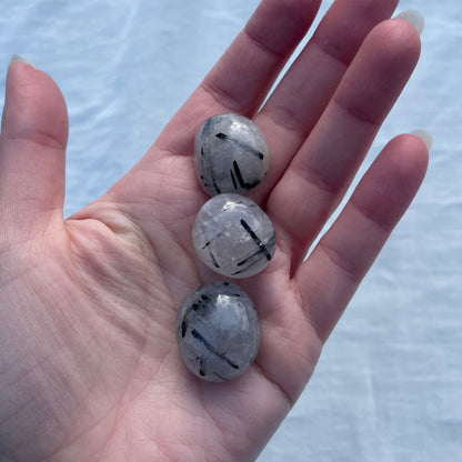 TURMALINQUARZ Trommelstein