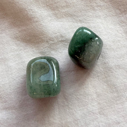 GRÜNER AVENTURIN Trommelstein